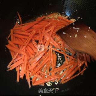 胡萝卜炒饭的做法步骤:6