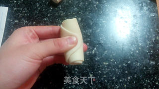 荷花酥的做法步骤:17