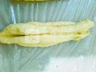 自制健康南瓜油条的做法步骤：11