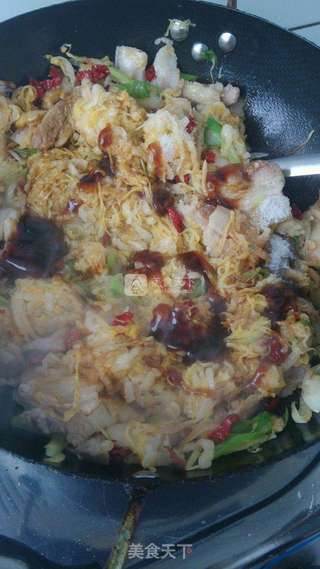 私房五花肉酸菜血肠的做法步骤:10