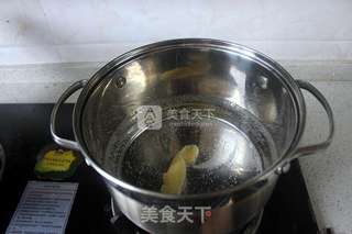 美容养颜-木瓜花胶汤的做法步骤:2