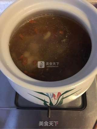 板栗鸡汤的做法步骤:4