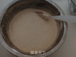 原味戚风蛋糕初体验(失败N次后 总结的经验 希望和小伙伴一起分享)的做法步骤:9