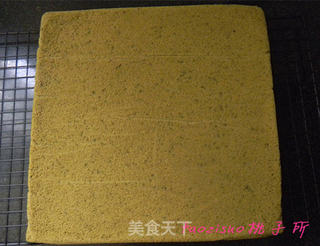 抹茶蜜豆蛋糕卷的做法步骤:7