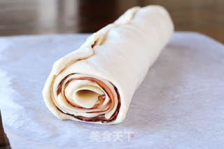 德普烤箱食谱—芝士火腿卷的做法步骤:4