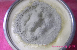 抹茶蜜豆蛋糕卷的做法步骤:4