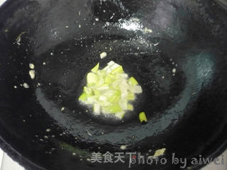 蛋包饭的做法步骤:9