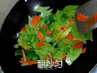炒莴笋的做法步骤:10