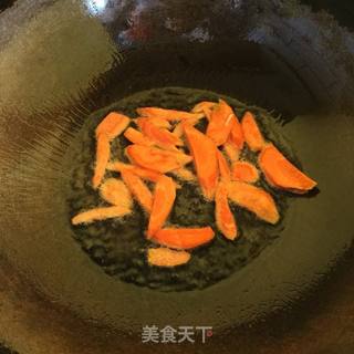 洋葱炒牛肉的做法步骤:5
