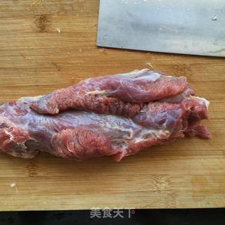 洋葱炒牛肉的做法步骤:2