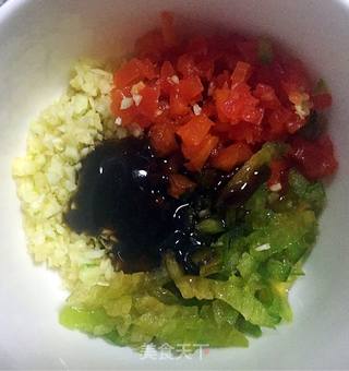 蒜蓉彩椒烤牡蛎的做法步骤:3