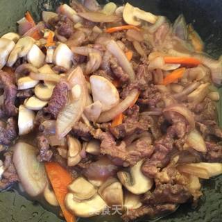 洋葱炒牛肉的做法步骤:9