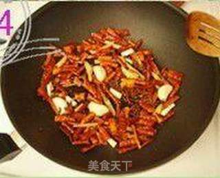 重庆辣子鸡的做法步骤:4
