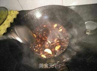 红烧鲑鱼的做法步骤:7