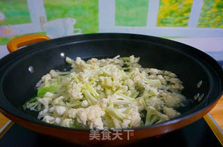 干锅香辣花菜的做法步骤:5