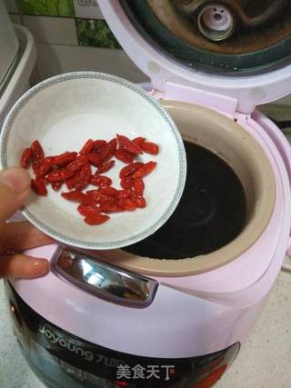 黑米红豆汤的做法步骤:5
