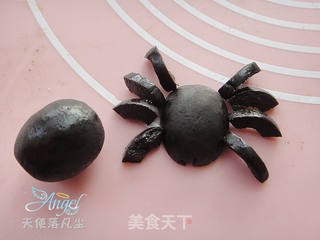 万圣节尖叫披萨的做法步骤:16
