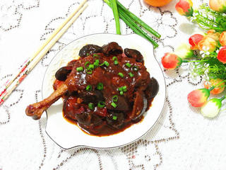 香菇胡萝卜炖鸭腿的做法步骤:13