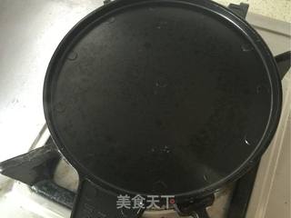 酥脆芝麻蛋卷的做法步骤:7
