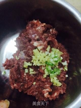 牛肉馄饨的做法步骤:3
