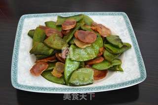 香肠炒扁豆的做法步骤:8