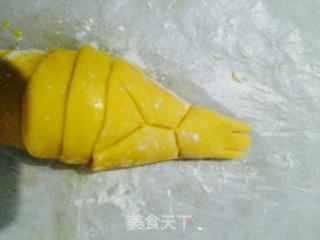 豆沙馅龙虾面包的做法步骤:13