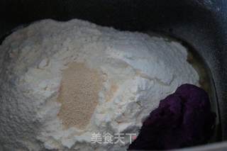 姜糖椰蓉馅紫薯面包的做法步骤:2
