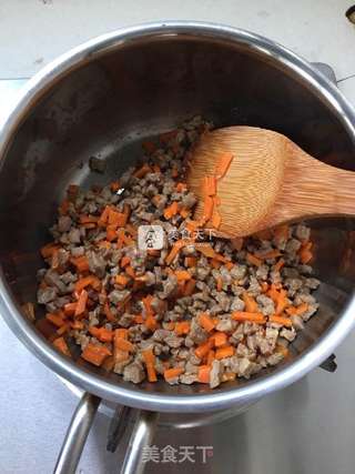 西红柿胡萝卜牛肉粥的做法步骤:3