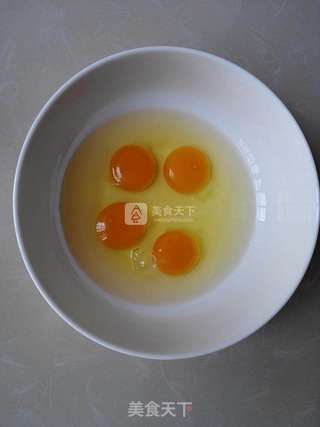 低热量脆皮蛋糕的做法步骤:2