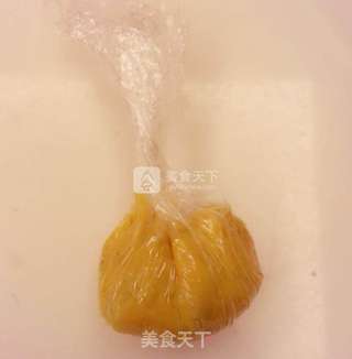 红薯栗子饺的做法步骤:4