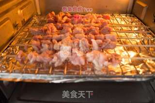 羊肉串-电烤箱版 家里的街边美味的做法步骤:3