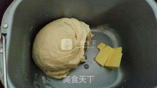 花儿朵朵餐包的做法步骤:2