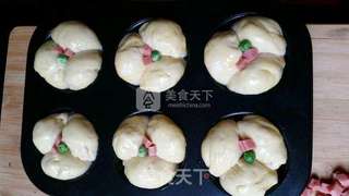 花儿朵朵餐包的做法步骤:7