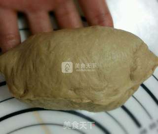 红糖果仁软欧包的做法步骤:13