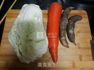干肠白菜馅蒸饺的做法步骤:2