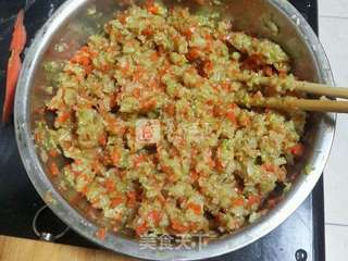 干肠白菜馅蒸饺的做法步骤:3
