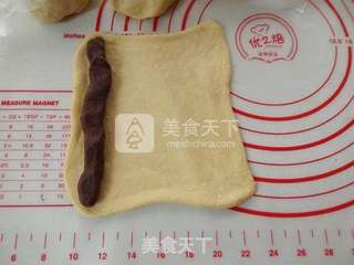 豆沙毛毛虫面包的做法步骤:6