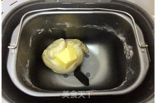 一次发酵酸奶杏仁小餐包的做法步骤:3