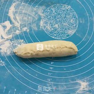 毛毛虫面包的做法步骤:8