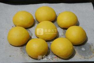 南瓜紫薯早餐包的做法步骤:7