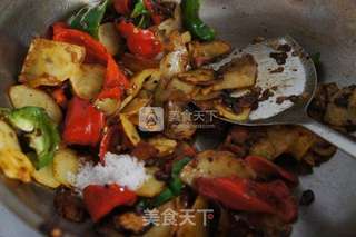 干锅土豆片的做法步骤:9