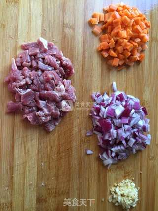 牛肉抓饭的做法步骤:2