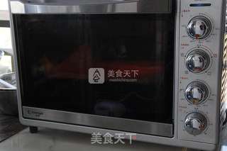 红丝绒果酱蛋糕卷的做法步骤:8