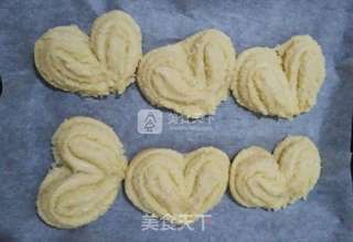 爱心椰蓉面包的做法步骤:27