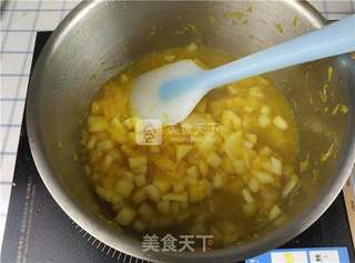 香橙慕斯蛋糕的做法步骤：1