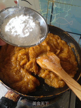 南瓜馅小餐包(南瓜馅自制)的做法步骤:7