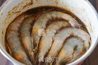 糖姜蒜香虾的做法步骤:6