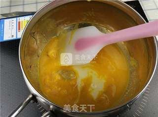 香橙慕斯蛋糕的做法步骤:10