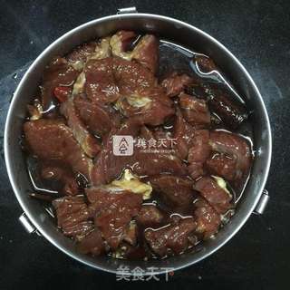 五香牛肉干的做法步骤:4