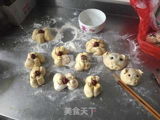 猪宝宝豆沙包的做法步骤:5